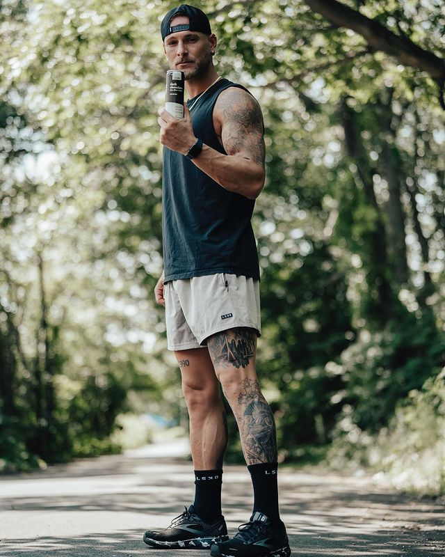 Instagram post by @derektpratt for Cellucor. Caption reads: Slate Milk Vs Chocolate Milk: 

Slate Milk:....