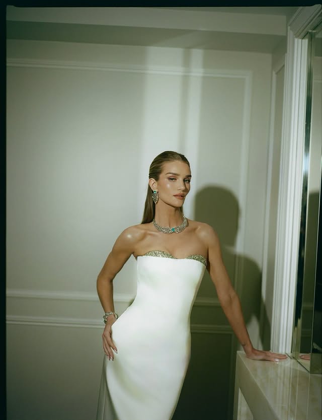 Instagram post by @rosiehw for Tiffany & Co.. Caption reads: Last night in New York with @tiffanyandco for the....