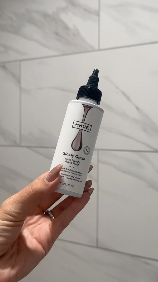 Instagram post by @alexisanne22 for dpHUE. Caption reads: [...] shine with my favorite product from dpHUE....