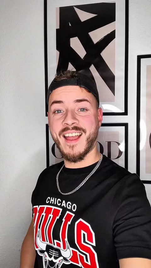 Instagram post by @tazkr.tv for NEEWER. Caption reads: The new Neewer ring light takes my setup to a new....