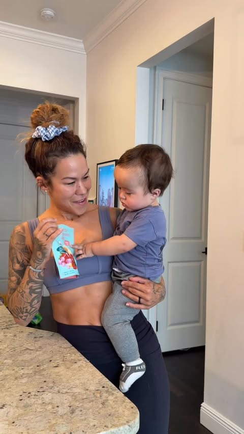 Instagram post by @diaryofafitmommyofficial for Amara Organic Foods. Caption reads: This year, I am stuffing my baby's stocking with....