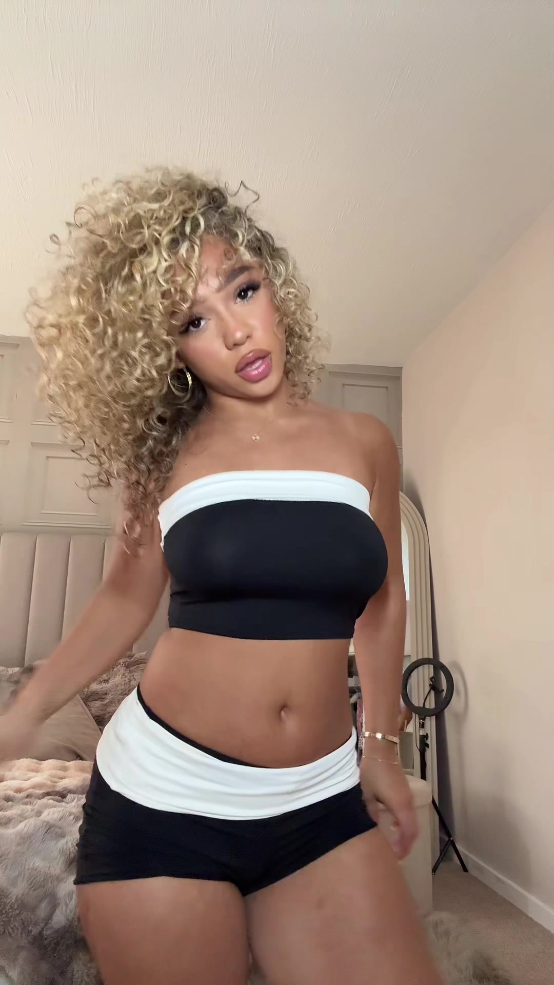 TikTok post by @shanaimay for Missy Empire. Caption reads: set🖤- @MISSYEMPIRE .