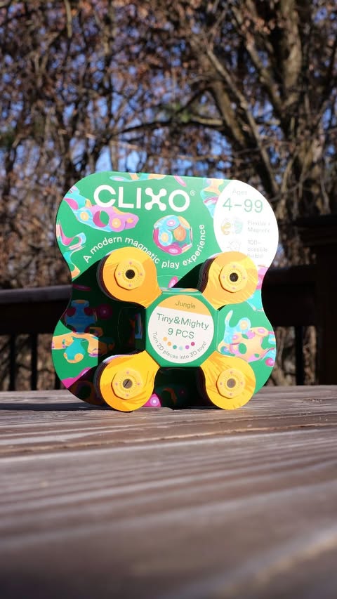 Instagram post by @moshibass for Clixo. Caption reads: [...] is the “Tiny & Mighty” pack from @my_clixo .....