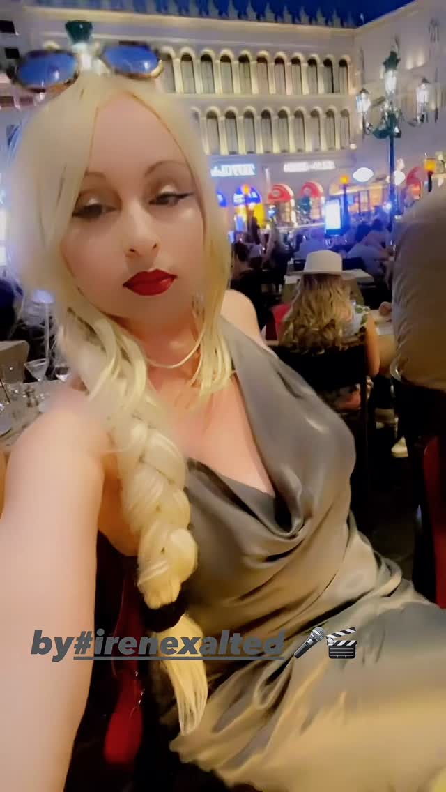 Instagram post by @iren.exalted.k.official for The Venetian Las Vegas. Caption reads: …..#birthday ♠️♥️…
@iren.exalted.k.official....