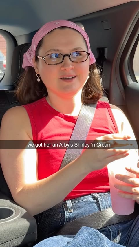 Instagram post by @yardsalegirls for Arby's. Caption reads: [...] off some Shirley ‘n Cream excitement @arbys....