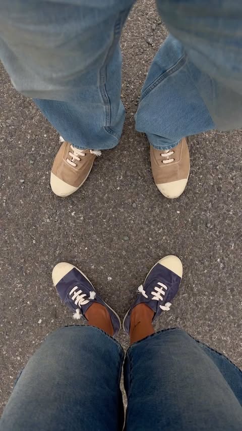 Instagram post by @juuliapuig for Victoria Shoes. Caption reads: every road trip needs a great playlist &....