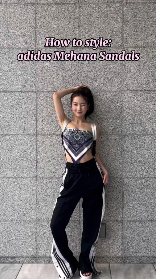 Instagram post by @rily_.oo9 for ABC-MART KIDS. Caption reads: styling Mehana....