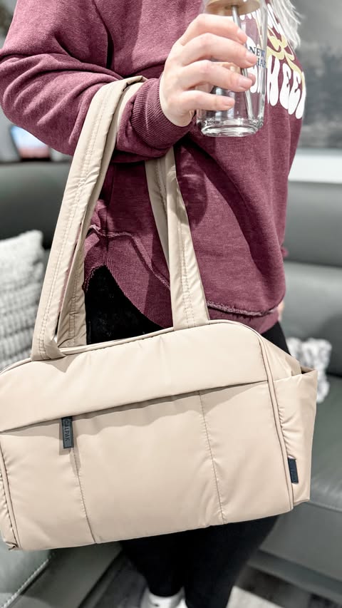 Instagram post by @jaimemichelle for Patchology. Caption reads: Unboxing an amazing PR package from @NewChapter....