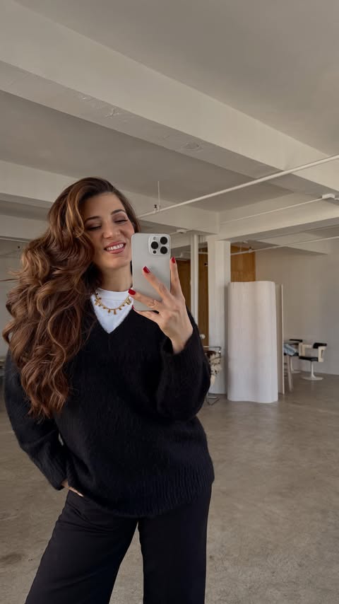 Instagram post by @lillianbabaian for Nordstrom Rack. Caption reads: #nordstromrackpartner It’s officially gift giving....