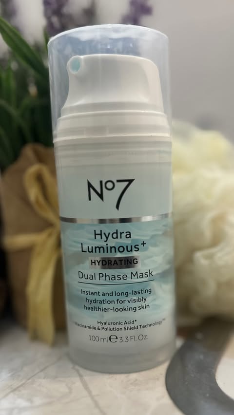 Instagram post by @thacutest_one for No7 USA. Caption reads: [...] time and care on my skincare routine!....