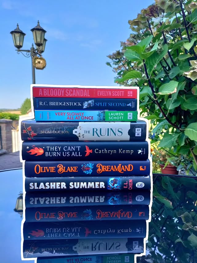 Instagram post by @emmas.biblio.treasures for HQ Stories. Caption reads: ✨𝑷𝒖𝒃𝒍𝒊𝒄𝒂𝒕𝒊𝒐𝒏 𝑫𝒂𝒚✨ It's Thursday....
