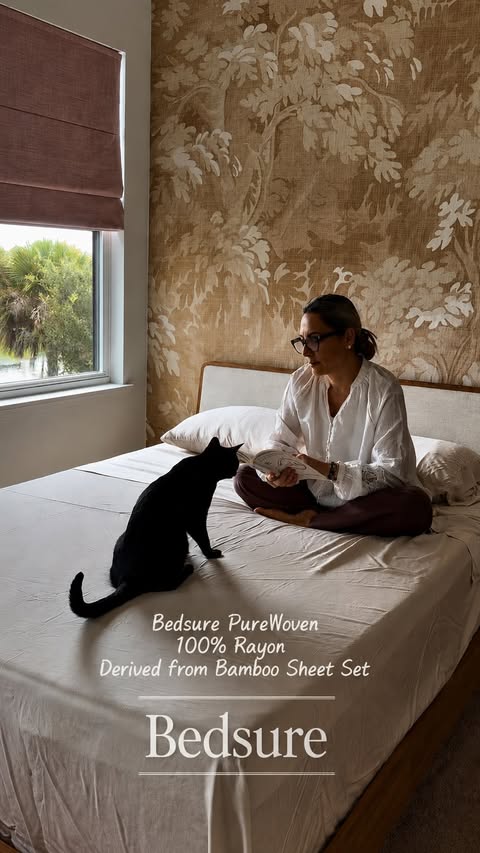 Instagram post by @melisadevo for Bedsure Home. Caption reads: [...] Shop through the link in my bio. 🤍....