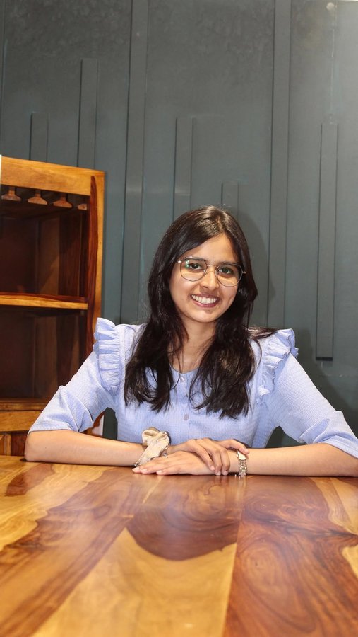 Instagram post by @funda_hudugi for Royaloak Furniture. Caption reads: [...] of furniture market in India from....