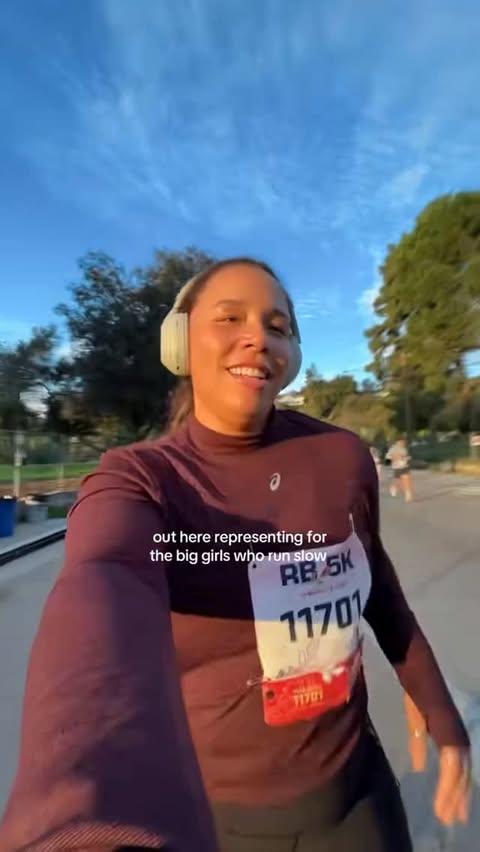 Instagram post by @danielleburnett__ for ASICS. Caption reads: rose bowl 5k with @asicsrunning 🤍✨

#bodyposi....