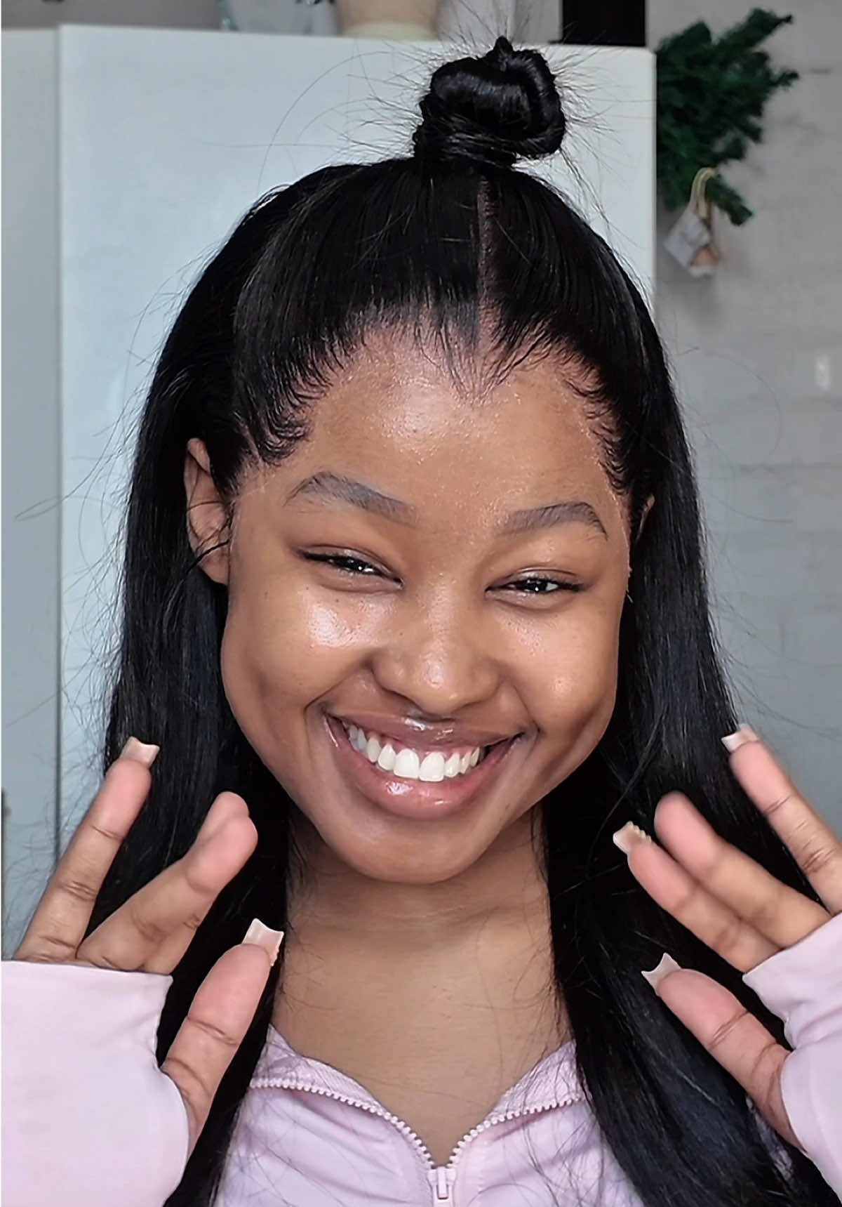 TikTok post by @asi.mbonge for Alipearl Hair. Caption reads: so TEAAA hunnnnyyy !! 😻@alipearlhair_official....