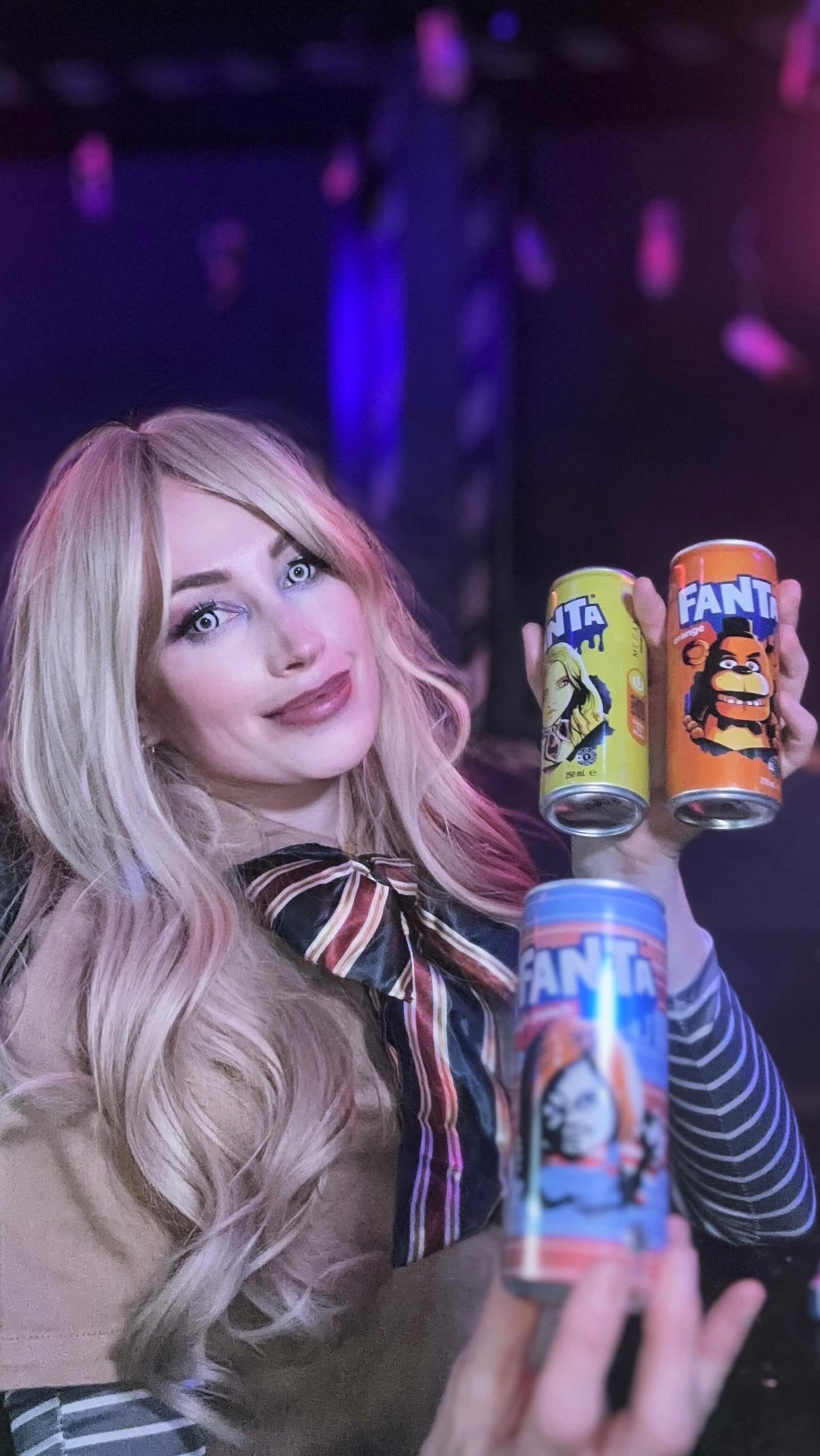 Instagram post by @callmebronte for Fanta. Caption reads: POV: Fanta picked my Halloween look!
 
GRWM while....