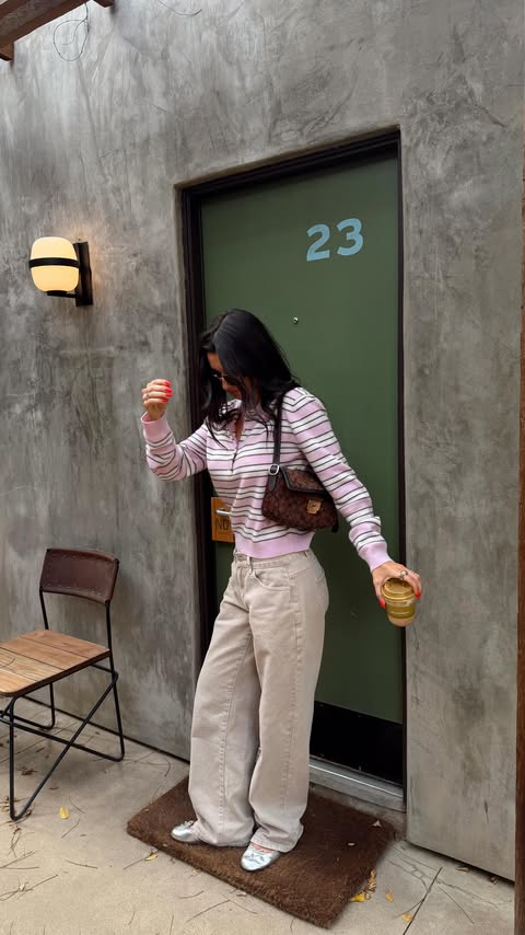 Instagram post by @ssam.ttaylor for Natural Cycles°. Caption reads: [...] using my @ouraring paired with....