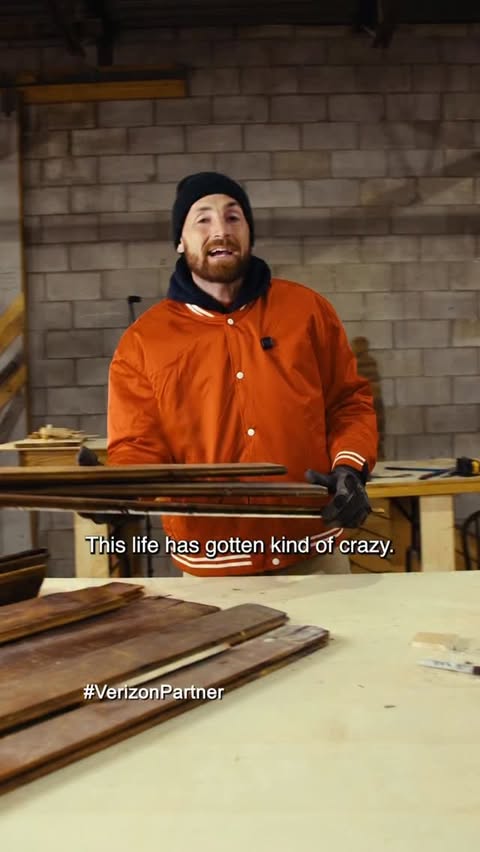 Instagram post by @ike_wynter for Verizon. Caption reads: #VerizonPartner Thankful that I can stay [...].