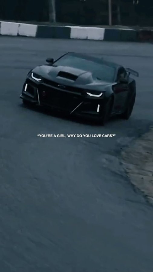 Instagram post by @elvirazl1 for ORACLE Lighting. Caption reads: Peace & Family 🖤🙏🏼💯
-
-
-
-
-
-⠀⠀⠀⠀⠀⠀⠀⠀⠀
Brand....