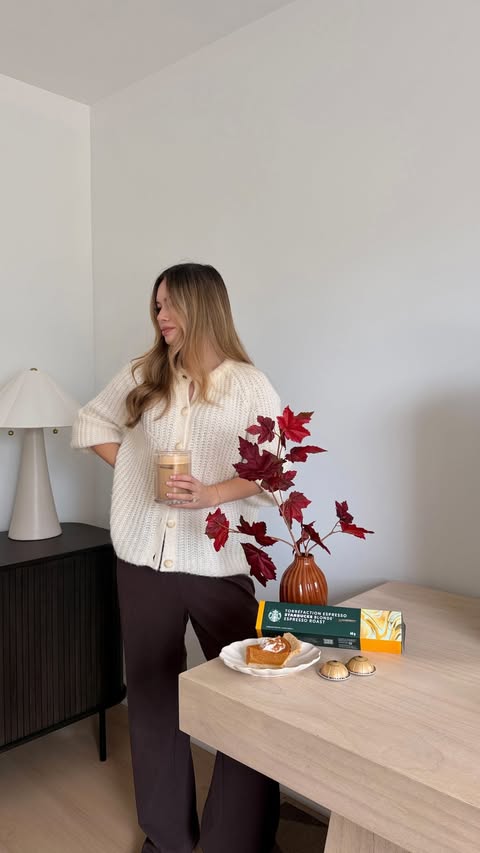 Instagram post by @emilyrogs for Nespresso. Caption reads: [...] my favourite season with Starbucks® by....
