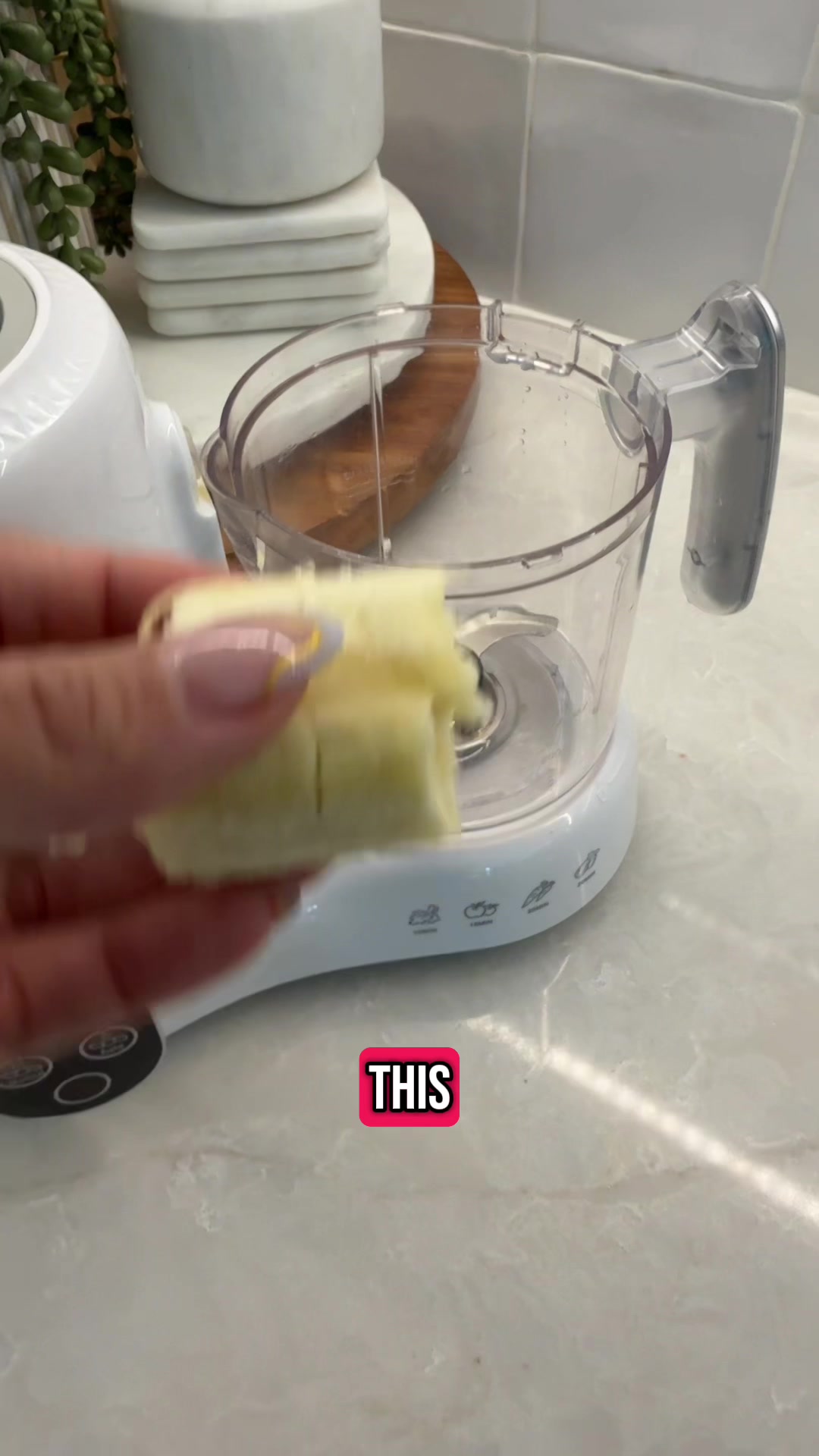 TikTok post by @marthapatrixiaa for GROWNSY. Caption reads: [...] #newmom #babyfoodideas #grownsy @Grownsy .