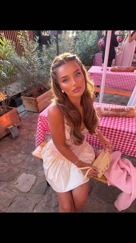Instagram post by @lucindastrafford for LOOKFANTASTIC. Caption reads: [...] with my oily skin picks from the....