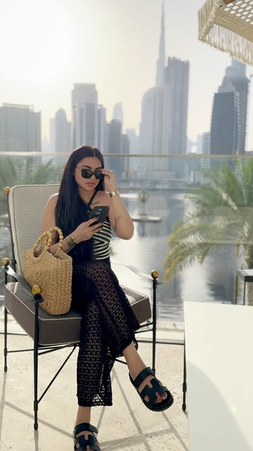 Instagram post by @sachibharat for Undiz Family. Caption reads: Summer is here! @undizfamily.uae 🖤 
Shop the....