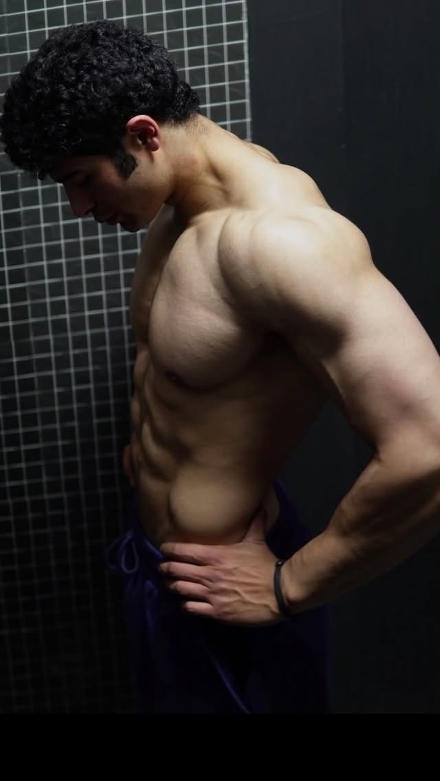 Instagram post by @flyinghawk777 for MyFitness. Caption reads: [...] Protein Bar 🍫

By the makers of @myfitness....