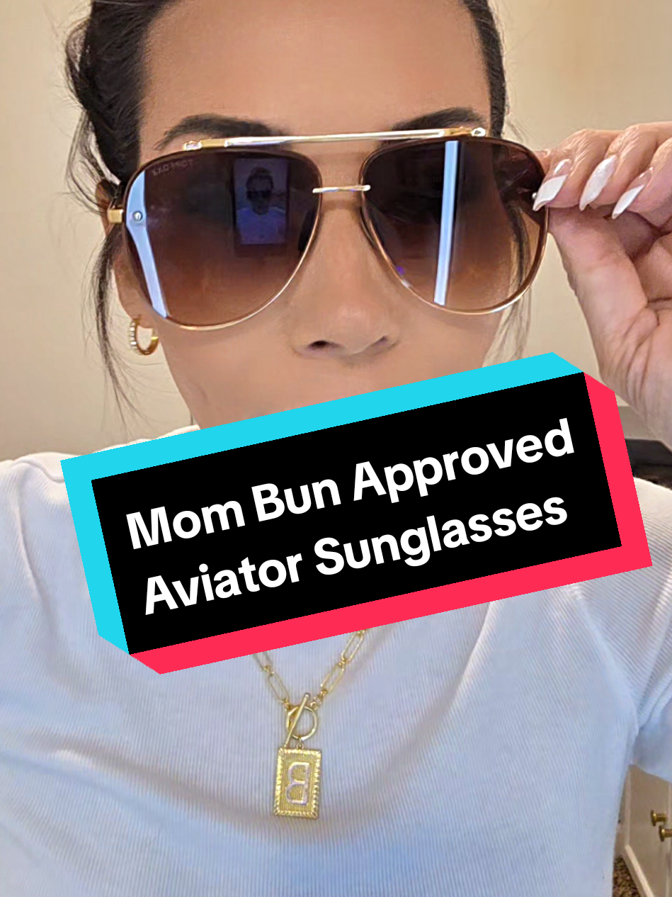 TikTok post by @brandie0720 for TopFoxx. Caption reads: @TopFoxx These are the best tangle free [...].