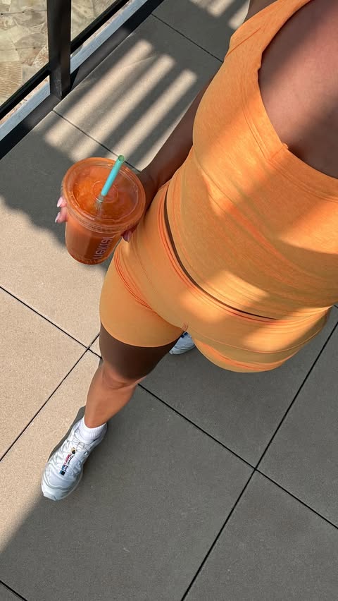 Instagram post by @pilateswithadrien for Beyond Yoga. Caption reads: pilates ootd 🥭 set: @beyondyoga #pilates....