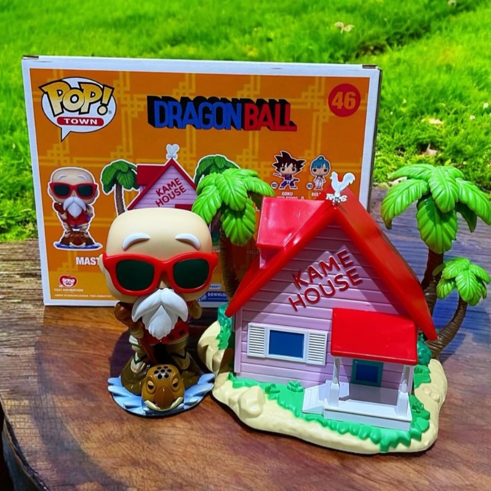 Instagram post by @funkopopsnews for BoxLunch. Caption reads: [...] Amzn ~ fnkpp.com/AmDBJ Photo thanks to....