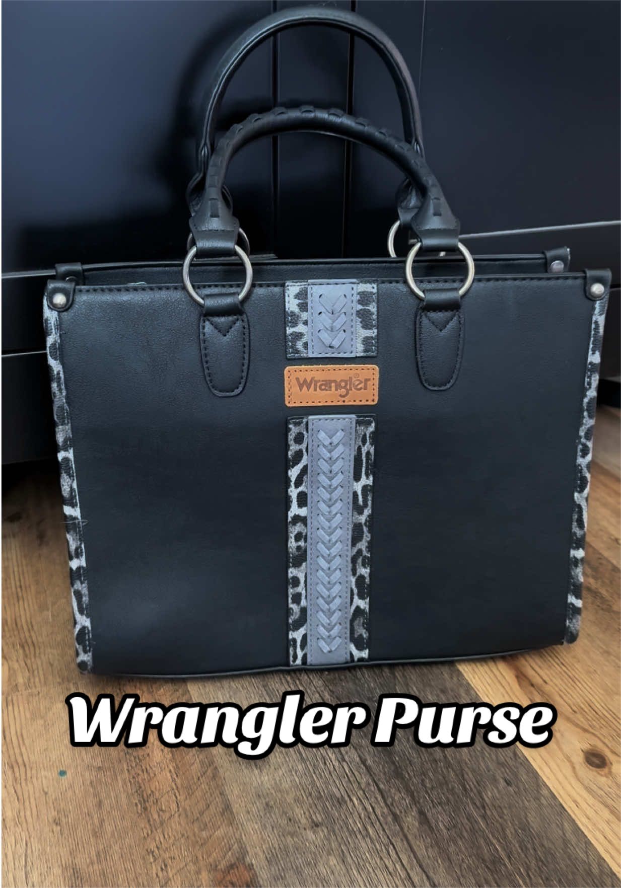TikTok post by @thatunfilteredmamakacie for Rustic Charm Bootic. Caption reads: [...] #wranglerpurse #purse #totebag @Rustic Charm....