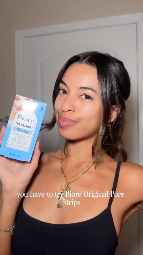 Instagram post by @karinabtw for Bioré USA. Caption reads: My 10-minute reset for cleaner pores ✨....