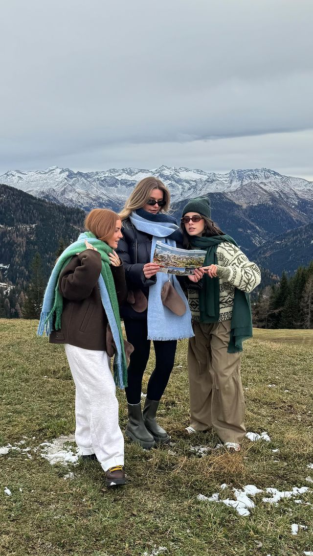 Instagram post by @_amyward for Accessorize. Caption reads: girlie trip to the mountains ❄️ 

#austria....