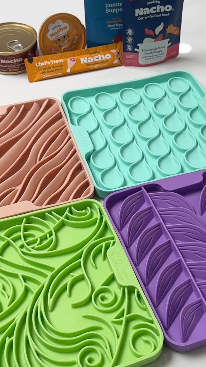 Instagram post by @penguinpepperpia for Made by Nacho. Caption reads: [...] my cats with chef-crafted meals from....