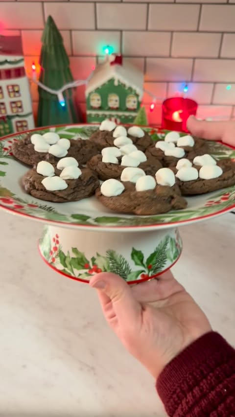 Instagram post by @simplypaintedwhite for Dollar Tree. Caption reads: Dollar tree treat stand! Doesn’t get much easier....