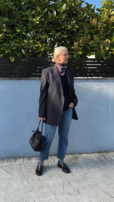 Instagram post by @emilyfitchm for Radley. Caption reads: [...] @pairssocks Black leather Roxburgh bag....