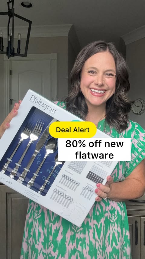 Instagram post by @jessicanturner for Wayfair. Caption reads: [...] an update, do not miss this incredible....