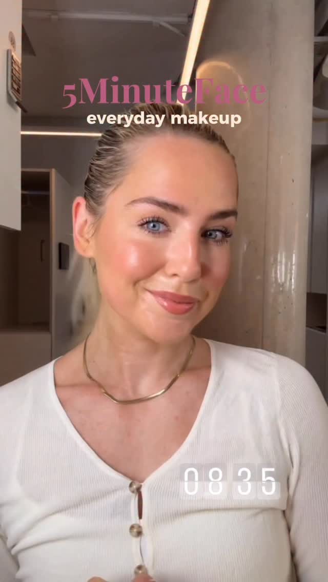 Instagram post by @aimeeconnolly_com for Sculpted By Aimee. Caption reads: When you finish reformer Pilates at 8.30am but....