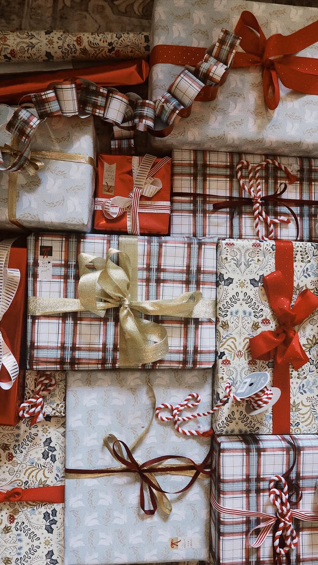 Instagram post by @savvyjanine for Hallmark. Caption reads: [...] holiday wrapping party filled with @hallmark....