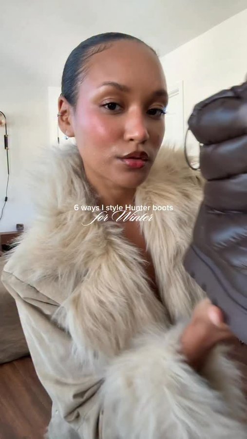 Instagram post by @itsjustjhordan for Hunter Boots. Caption reads: 6 ways I’m styling my @hunterboots boots for the....