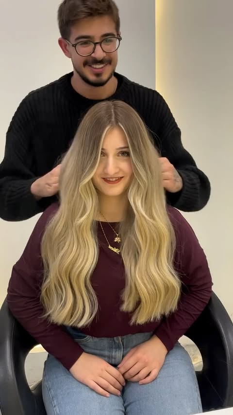 Instagram post by @omerisikkofficial for Davines. Caption reads: Sustainable beauty meets pure technique.
Natural....