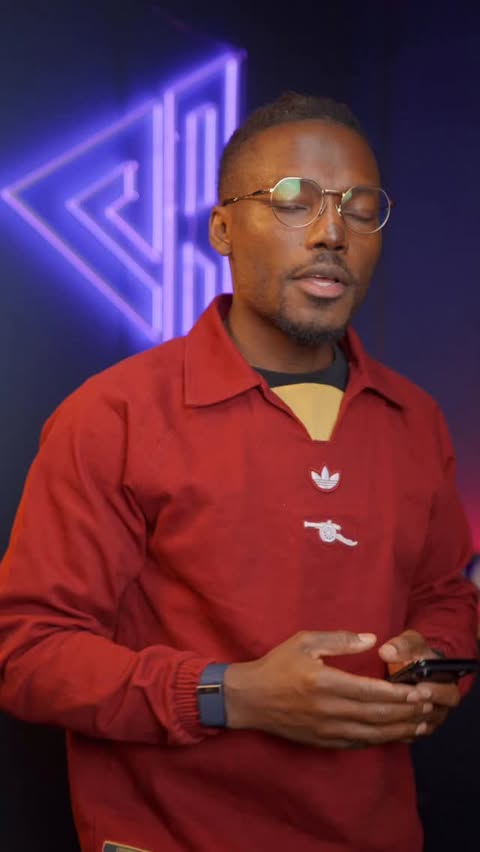 Instagram post by @gadgetsboy for Spotify. Caption reads: Spotify is rolling out Prompted [...].