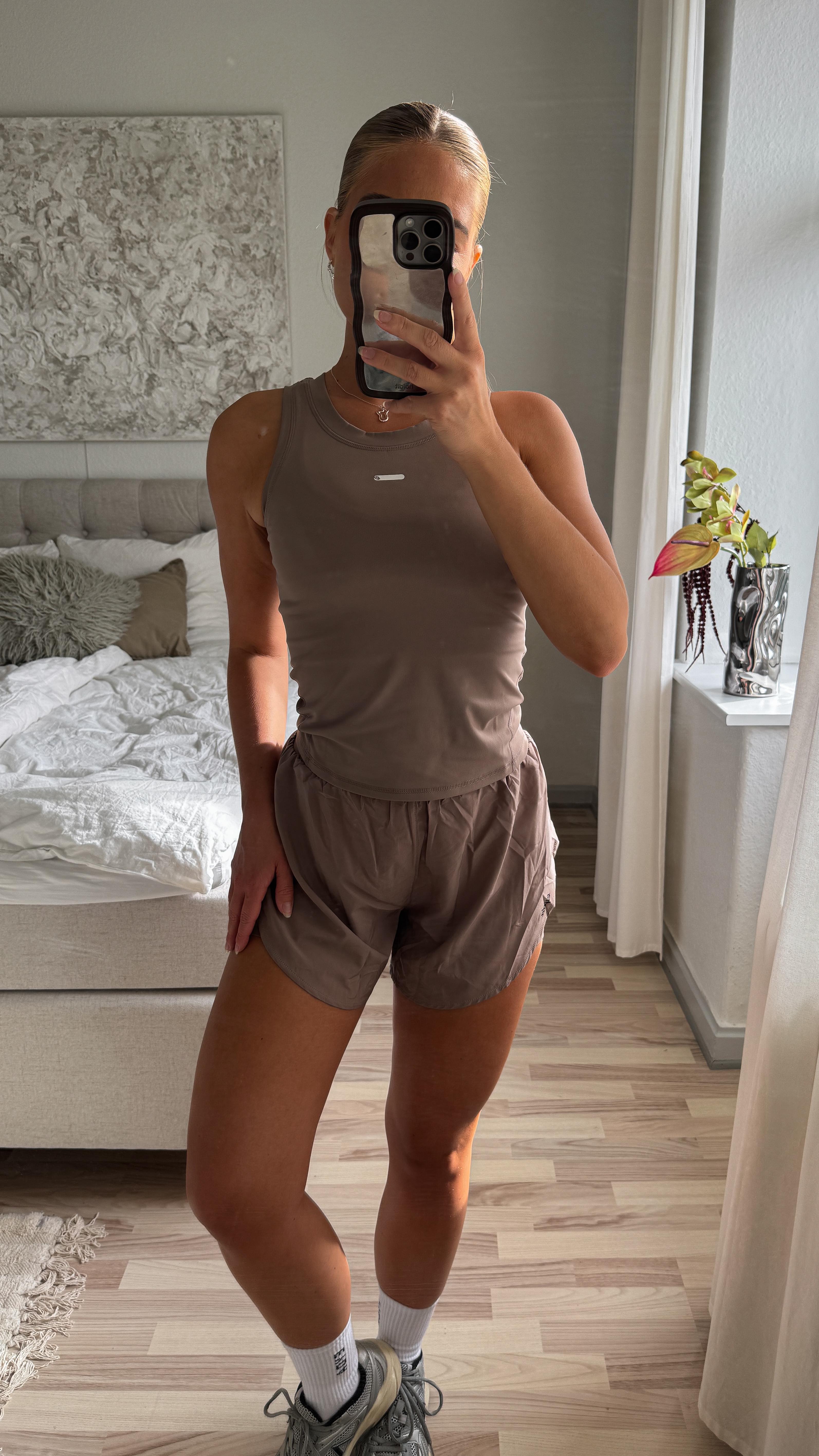 Instagram post by @annesofieen for EYDA. Caption reads: Annonce / Can you feel my excitement about this....