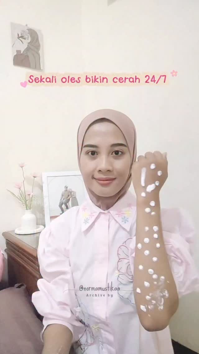 Instagram post by @normamustikaa for Brighty Indonesia. Caption reads: ✨Ritual wajib biar kulit cerah seketika tanpa....