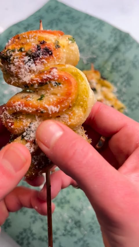 Instagram post by @pizzarosha for Ooni. Caption reads: O Tannen-Dough

Old pizza dough, flattened and....