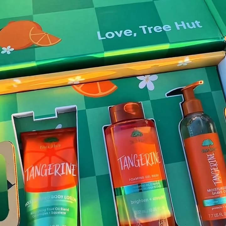 Instagram post by @__karen_blanco__ for Treehut. Caption reads: [...] My first ever PR gift from @treehut and....