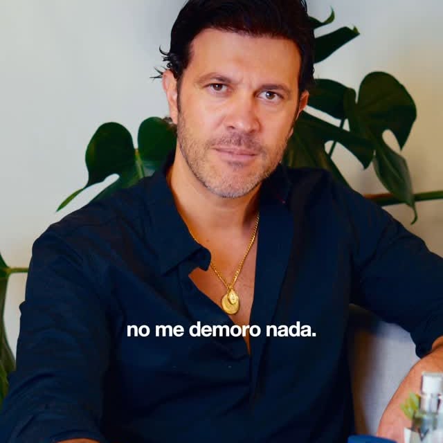 Instagram post by @juanmamendozah for Vichy Laboratoires. Caption reads: [...] mi rutina de noche con @vichylaboratoires....