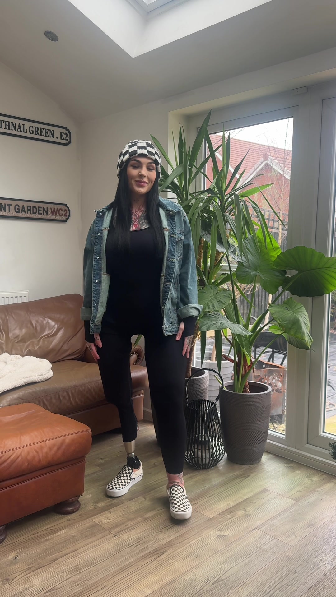 TikTok post by @taylor_jane_ for MOOSLOVER. Caption reads: [...] (the bump) ❤️ Styling the lovely @MOOSLOVER....