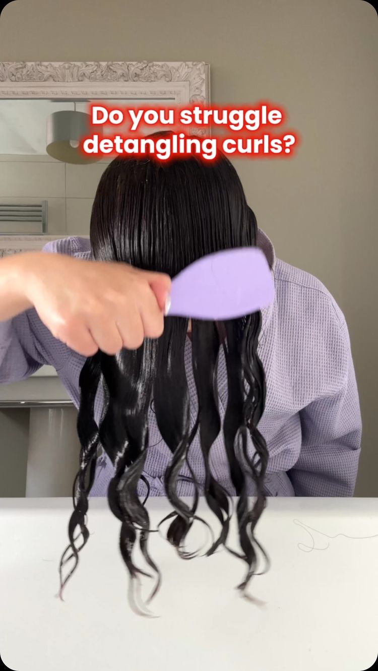 Instagram post by @sophiemariecurly for Cocoandeve. Caption reads: Ad If you struggle with detangling knotty curly....
